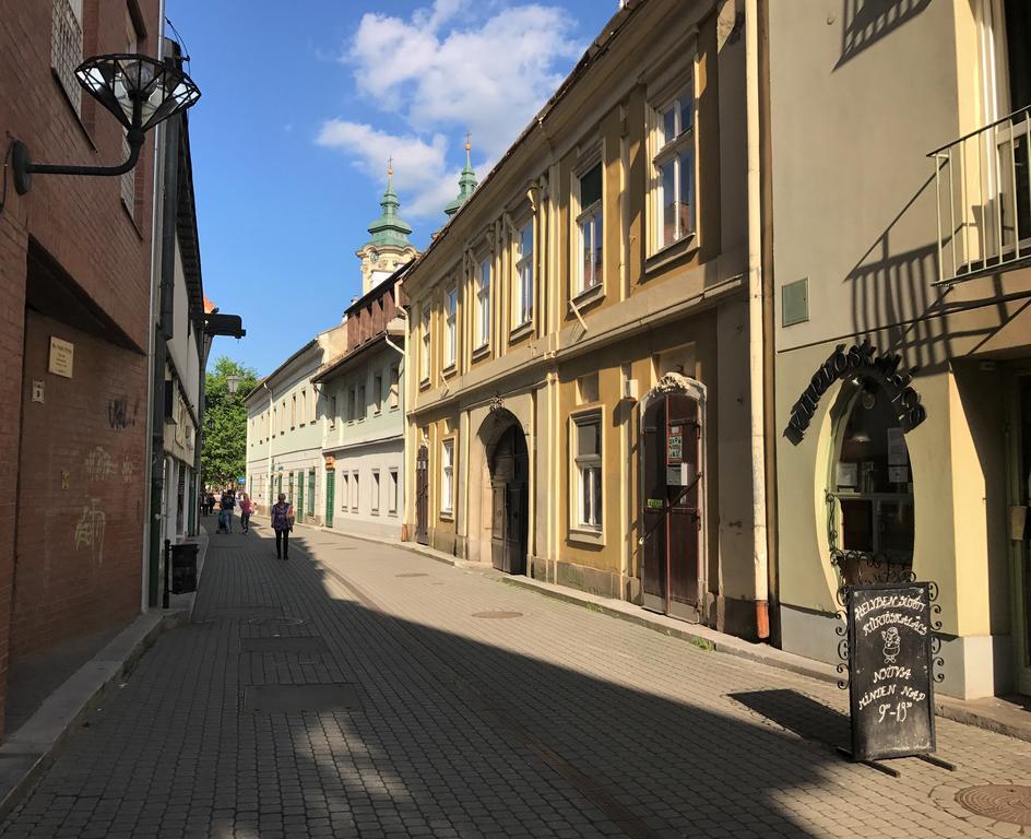 Melody Apartman Eger Exterior foto
